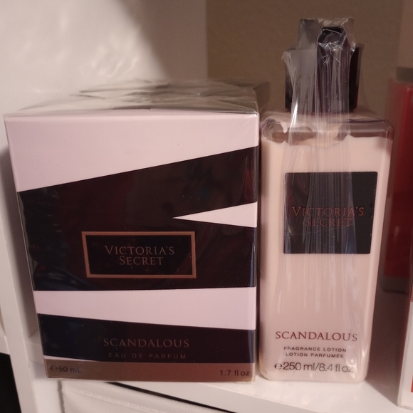 New and sealed Victoria Secret Scandalous 1.7 oz perfume and lotion - Picture 1 of 1